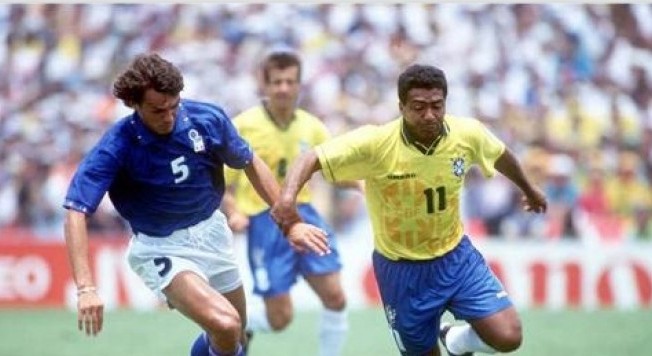 تصویر روماریو برزیلی جام جهانی 1994